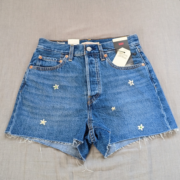 Levi's Pants - Levi's Ribcage Embroidered Cutoff Jean Shorts